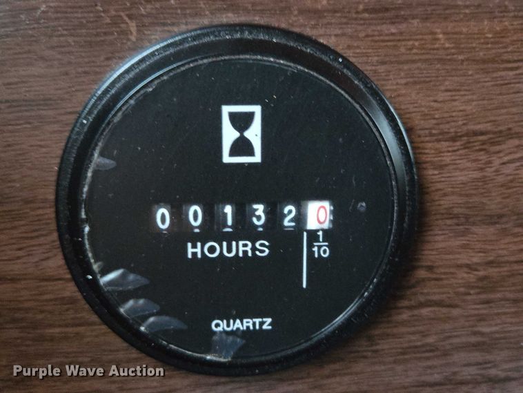 image for item ED2085 1978 Peterbilt 359-S semi truck