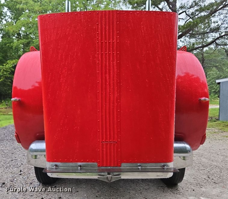 image for item ED2085 1978 Peterbilt 359-S semi truck