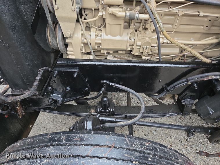 image for item ED2085 1978 Peterbilt 359-S semi truck