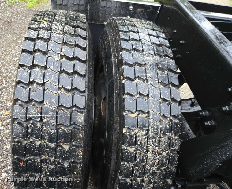 image for item ED2085 1978 Peterbilt 359-S semi truck