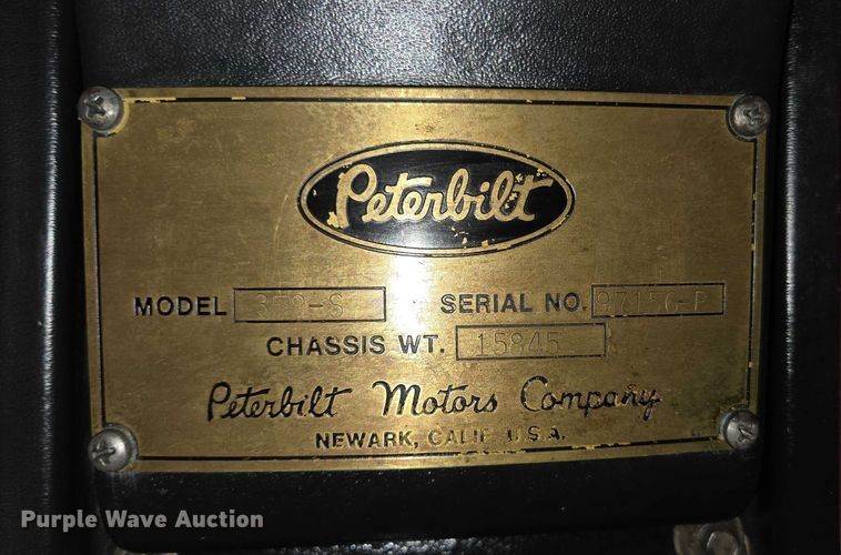 image for item ED2085 1978 Peterbilt 359-S semi truck