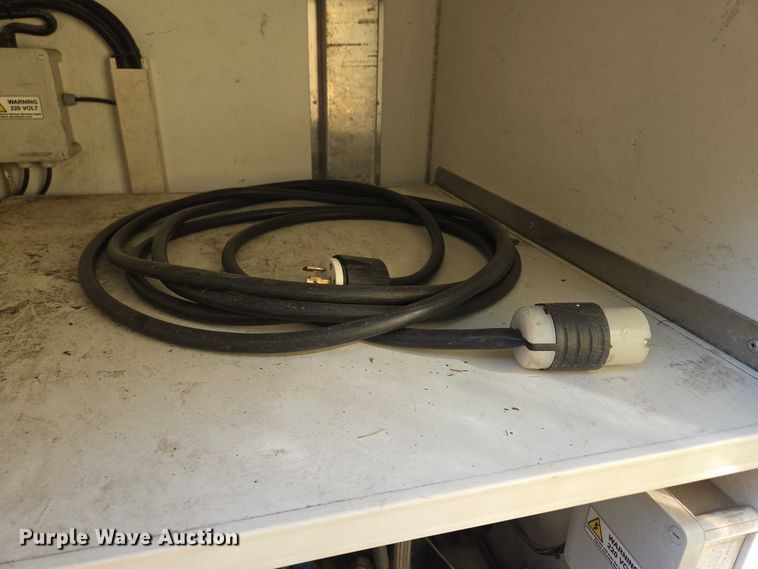 image for item EF1492 2019 Ford E450 Super Duty refrigerated delivery truck