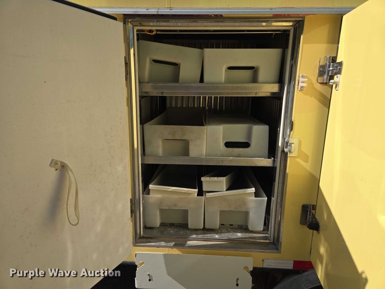 image for item EF1492 2019 Ford E450 Super Duty refrigerated delivery truck