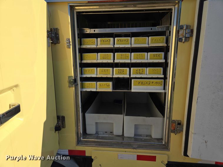 image for item EF1492 2019 Ford E450 Super Duty refrigerated delivery truck