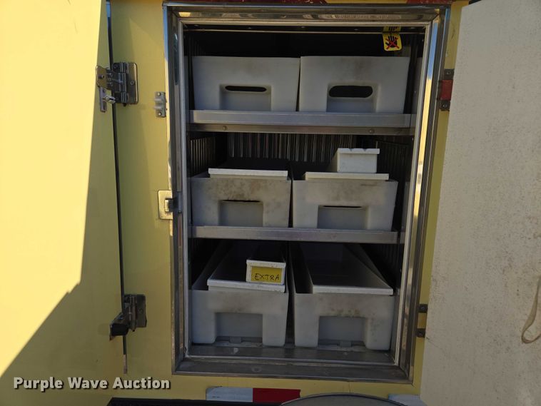 image for item EF1492 2019 Ford E450 Super Duty refrigerated delivery truck