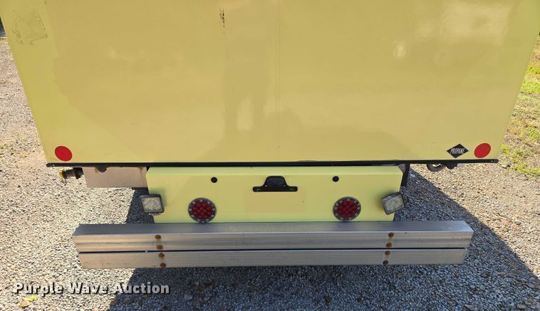 image for item EF1492 2019 Ford E450 Super Duty refrigerated delivery truck