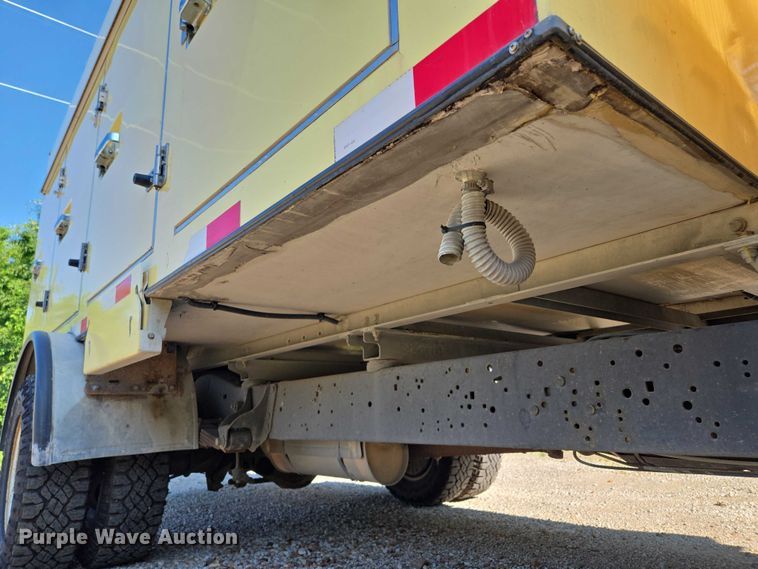 image for item EF1492 2019 Ford E450 Super Duty refrigerated delivery truck