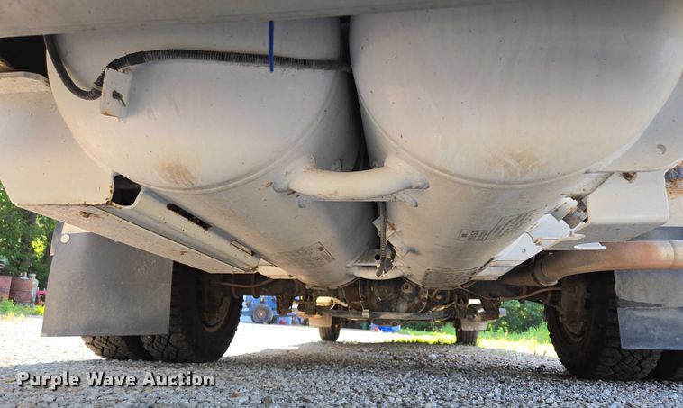 image for item EF1492 2019 Ford E450 Super Duty refrigerated delivery truck