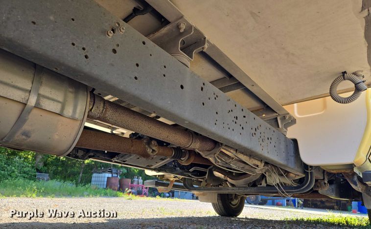 image for item EF1492 2019 Ford E450 Super Duty refrigerated delivery truck