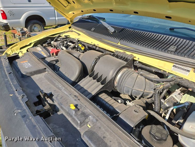 image for item EF1492 2019 Ford E450 Super Duty refrigerated delivery truck