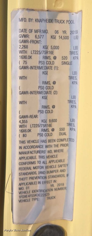 image for item EF1492 2019 Ford E450 Super Duty refrigerated delivery truck