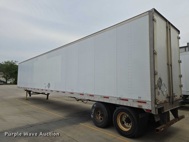 image for item EF1524 2008 Utility Trailer dry van trailer
