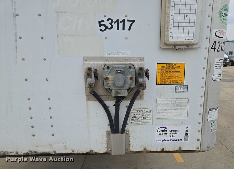 image for item EF1524 2008 Utility Trailer dry van trailer