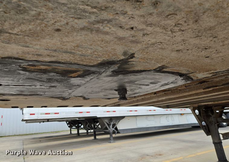 image for item EF1524 2008 Utility Trailer dry van trailer