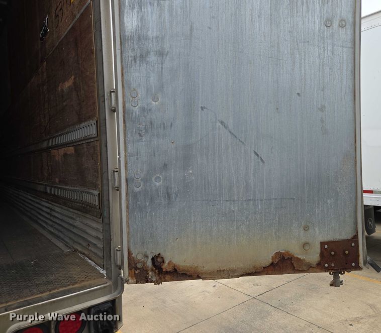 image for item EF1524 2008 Utility Trailer dry van trailer