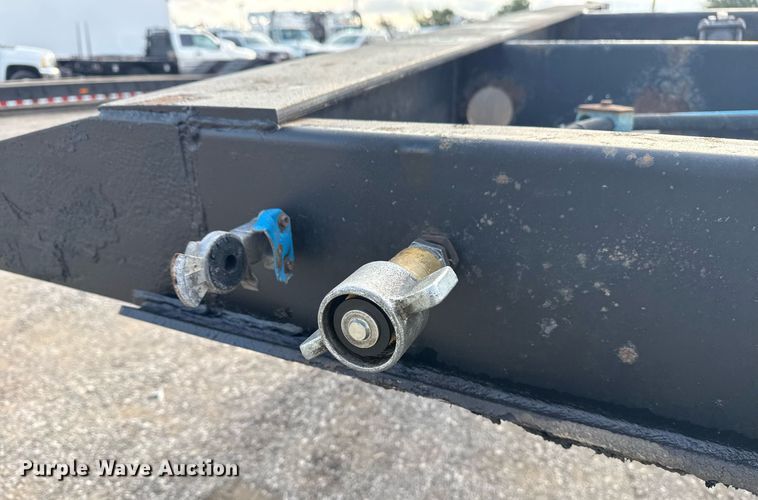 image for item EG5762 2014 Kaufman DT35 lowboy equipment trailer