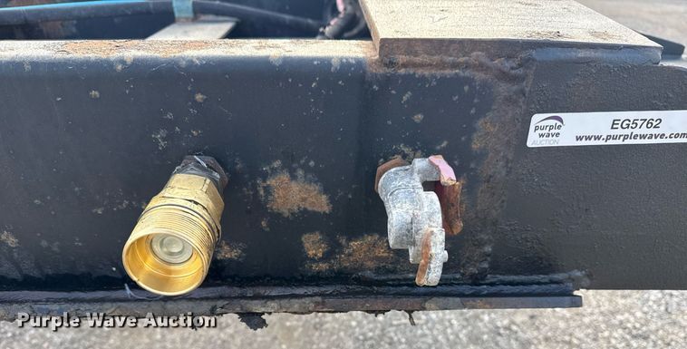 image for item EG5762 2014 Kaufman DT35 lowboy equipment trailer