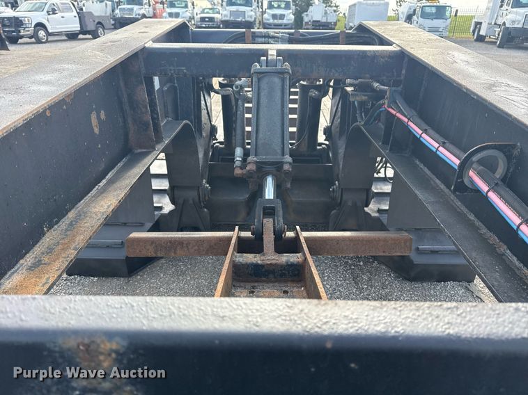 image for item EG5762 2014 Kaufman DT35 lowboy equipment trailer