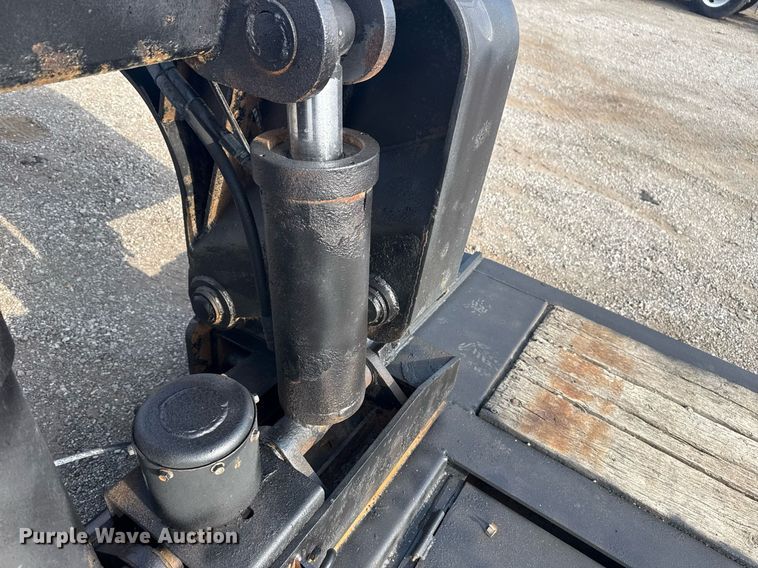 image for item EG5762 2014 Kaufman DT35 lowboy equipment trailer