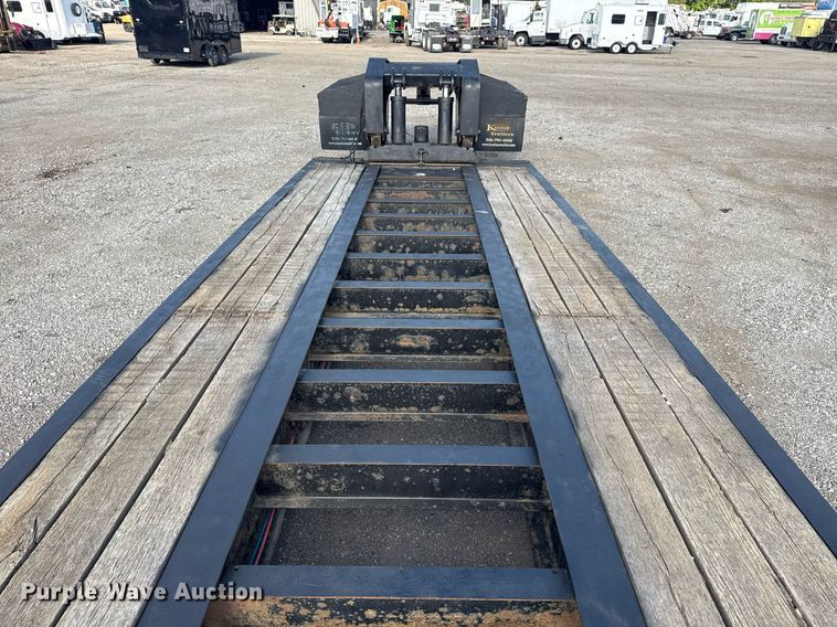 image for item EG5762 2014 Kaufman DT35 lowboy equipment trailer