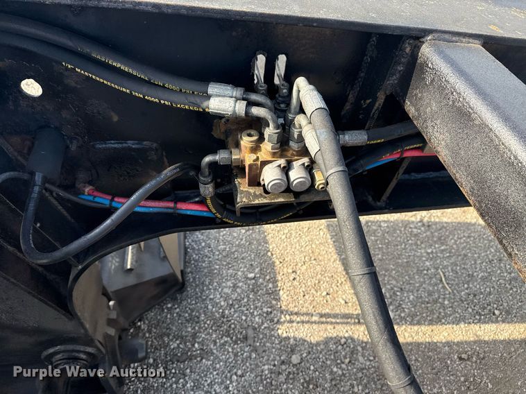 image for item EG5762 2014 Kaufman DT35 lowboy equipment trailer