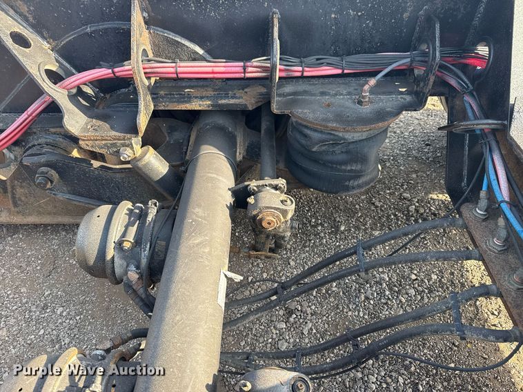 image for item EG5762 2014 Kaufman DT35 lowboy equipment trailer