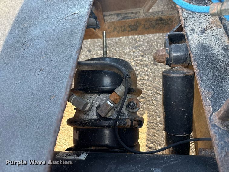 image for item EG5762 2014 Kaufman DT35 lowboy equipment trailer