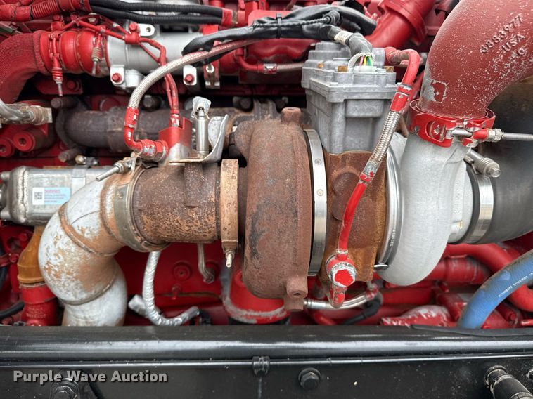 image for item EG5785 2012 Peterbilt 389 semi truck