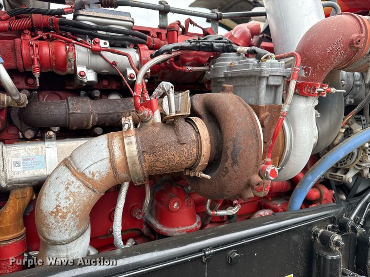 image for item EG5785 2012 Peterbilt 389 semi truck