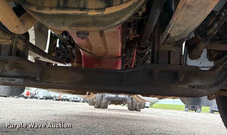 image for item EG5785 2012 Peterbilt 389 semi truck