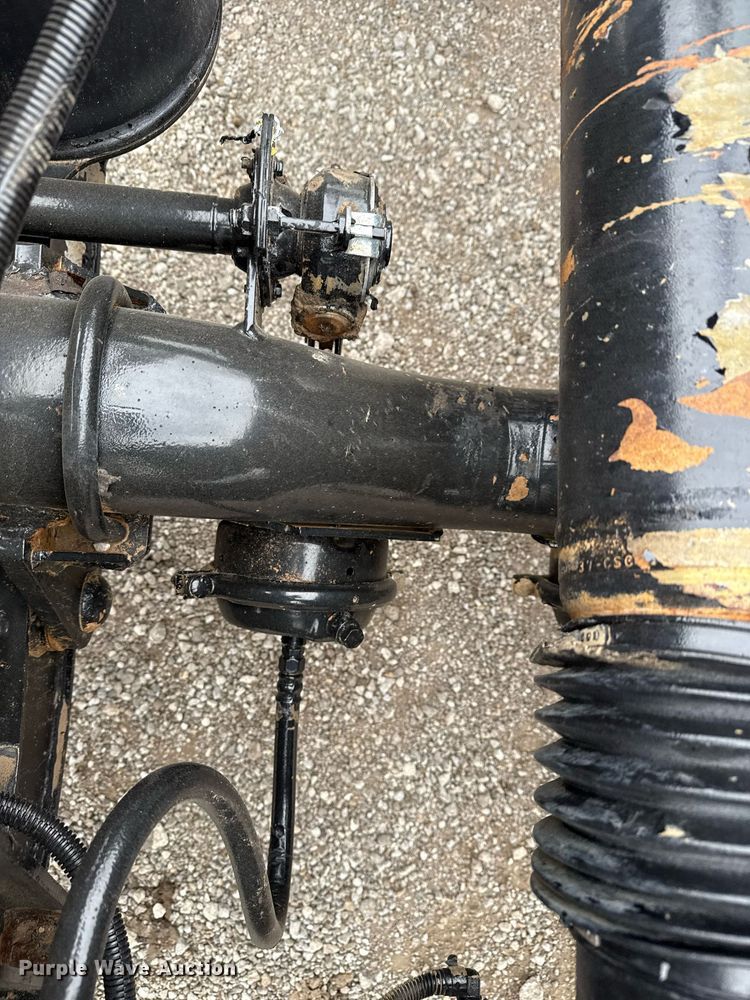 image for item EG5785 2012 Peterbilt 389 semi truck