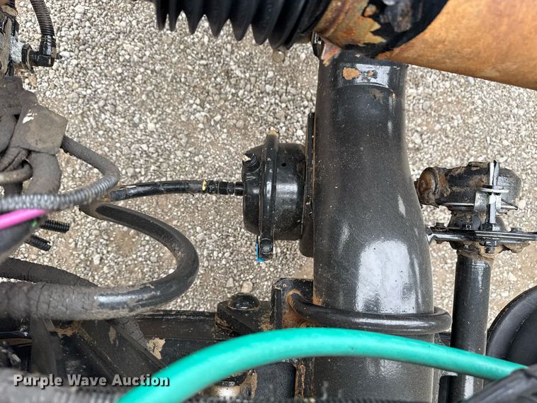 image for item EG5785 2012 Peterbilt 389 semi truck