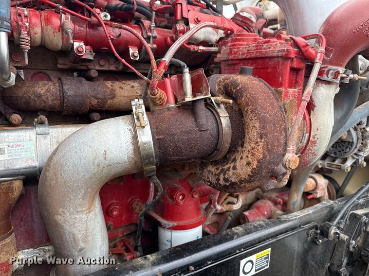 image for item EG5857 2012 Peterbilt 367 reel truck