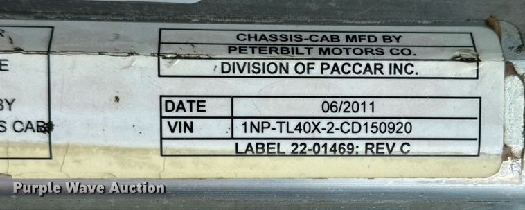 image for item EG5857 2012 Peterbilt 367 reel truck
