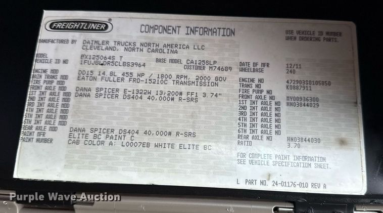 image for item EG5865 2012 Freightliner Cascadia semi truck