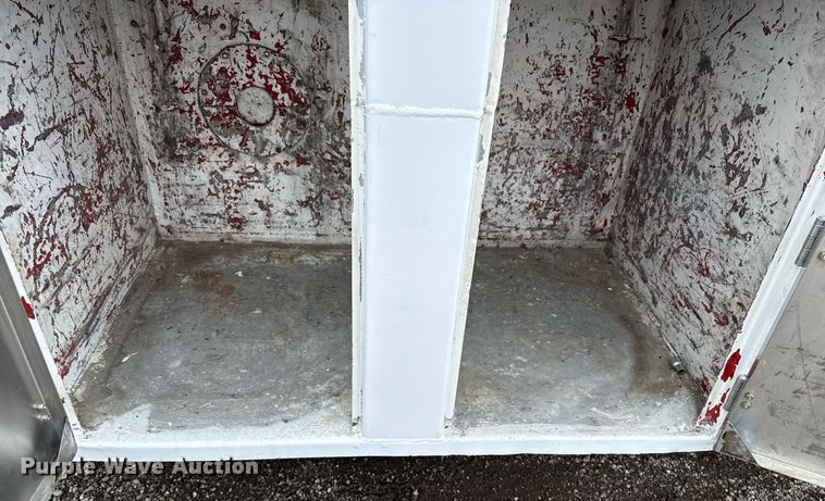 image for item EG5883 1971 Progress tank trailer