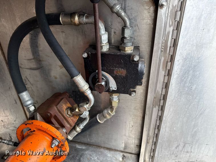 image for item EG5883 1971 Progress tank trailer