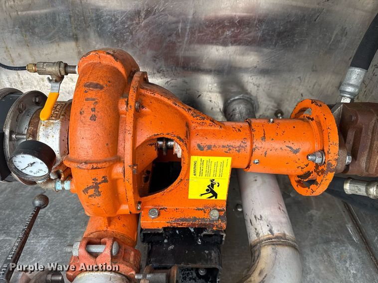 image for item EG5883 1971 Progress tank trailer