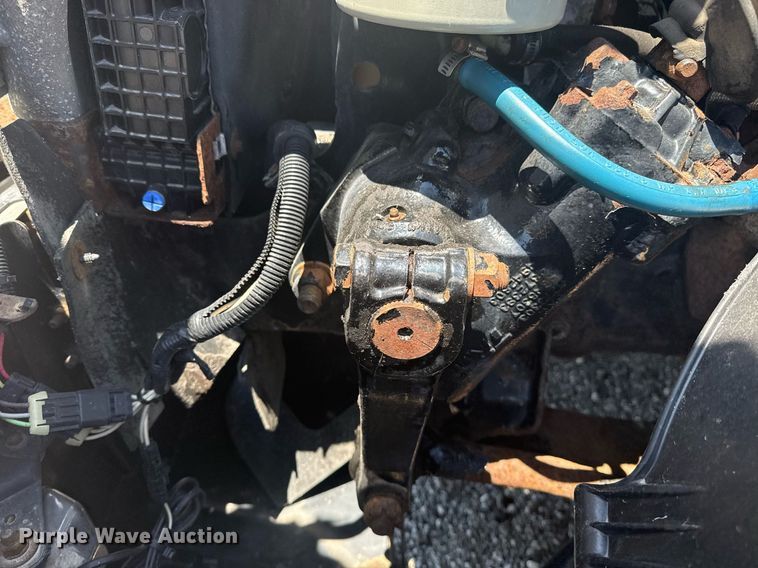 image for item EG5907 2002 Freightliner Century Class semi truck