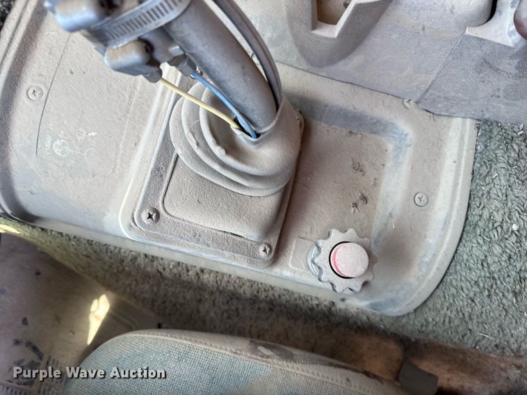 image for item EG6484 1984 International COF-9670 Eagle semi truck