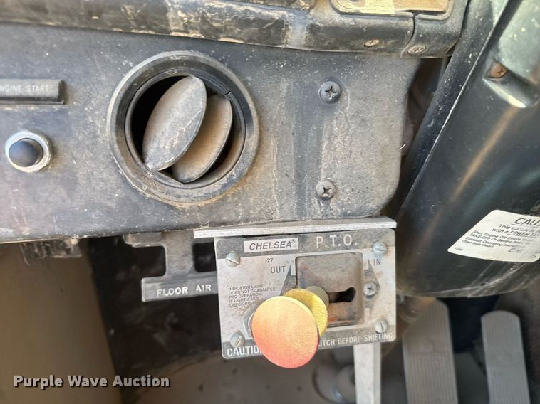 image for item EG6484 1984 International COF-9670 Eagle semi truck