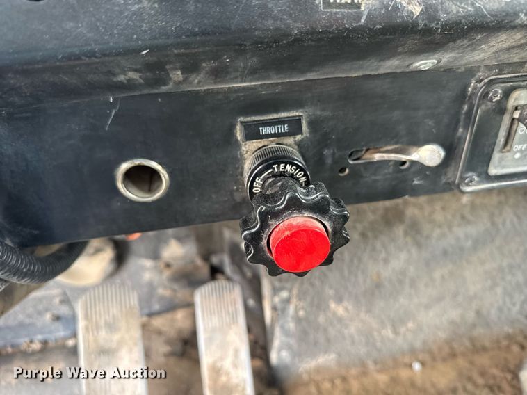 image for item EG6523 1989 International 9300 Eagle dump truck