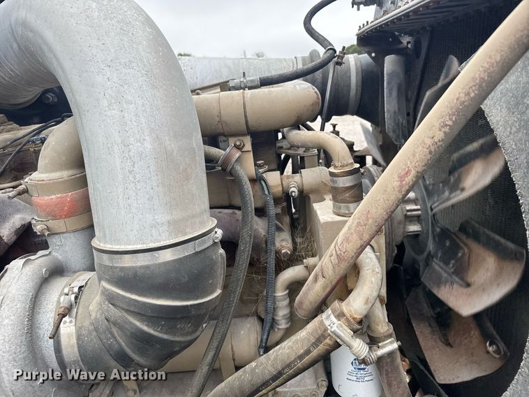 image for item EG6523 1989 International 9300 Eagle dump truck