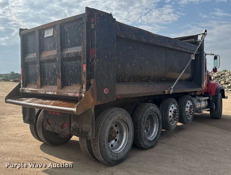 image for item EG6565 2005 Mack CV713 dump truck