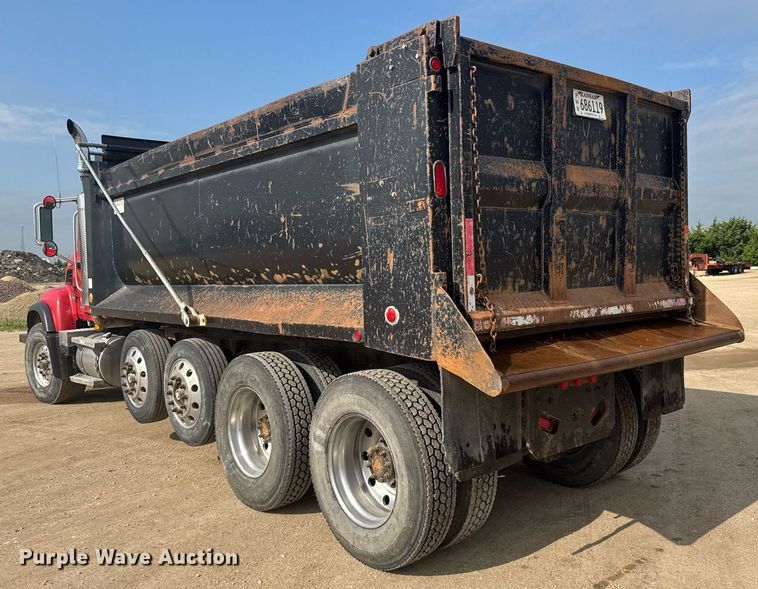 image for item EG6565 2005 Mack CV713 dump truck