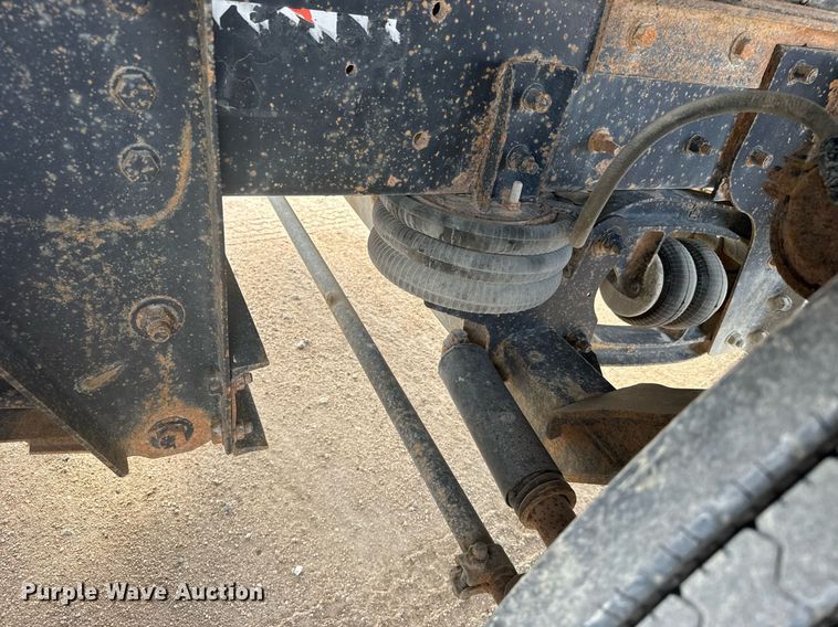 image for item EG6565 2005 Mack CV713 dump truck