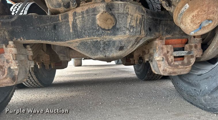 image for item EG6565 2005 Mack CV713 dump truck