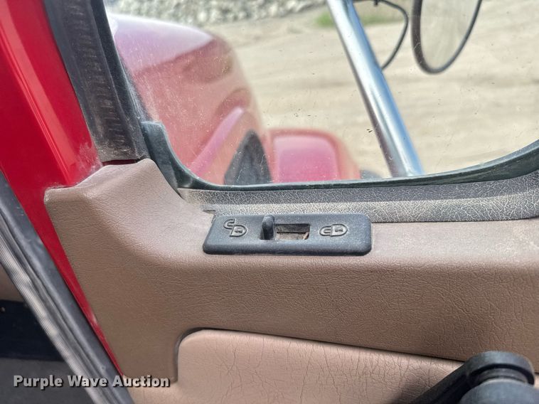 image for item EG6565 2005 Mack CV713 dump truck