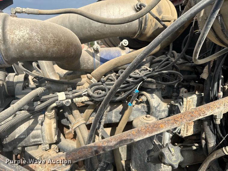 image for item EG6565 2005 Mack CV713 dump truck