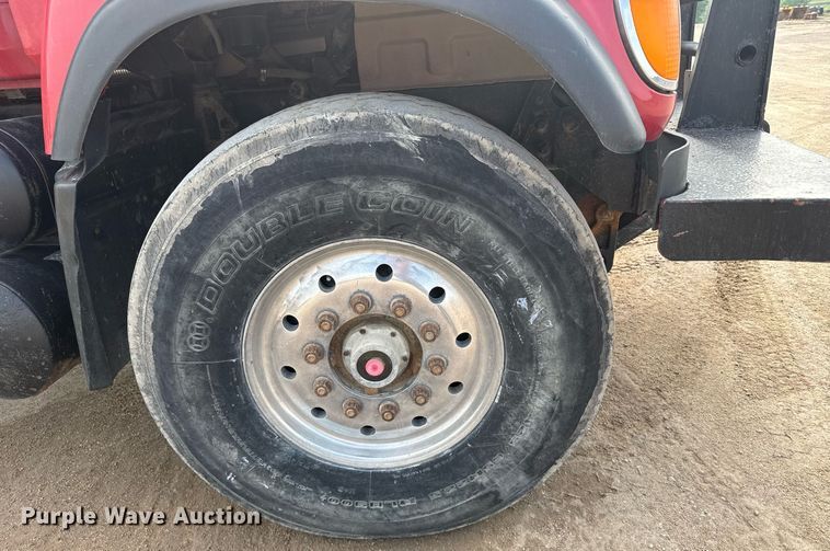 image for item EG6565 2005 Mack CV713 dump truck